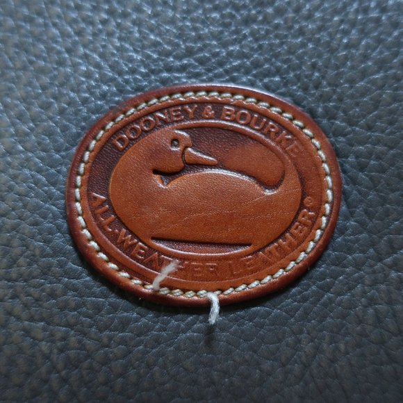 Vintage Dooney & Bourke Equestrian Crossbody - Picture 8 of 9